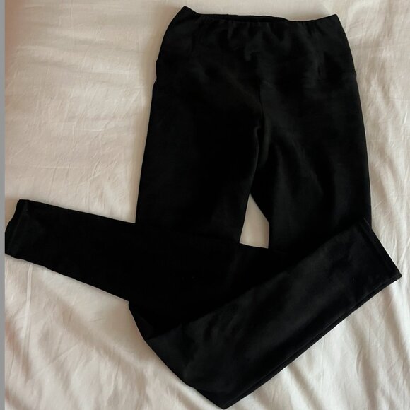 Wilfred Free / Aritzia Faux Suede Leggings, Black, Size S - Picture 2 of 2